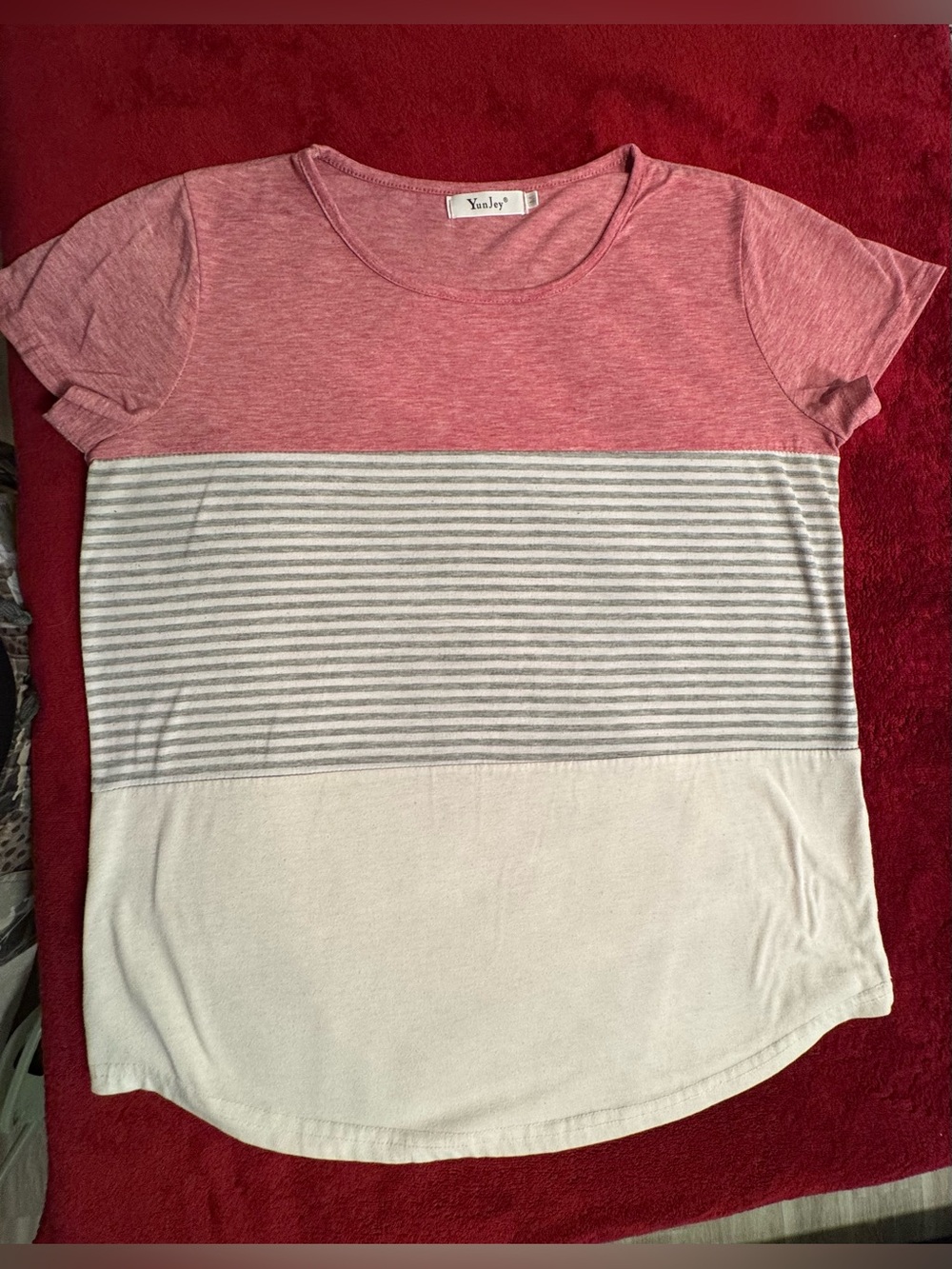 Yunly Colorblock Short Sleeve Jersey Top in Pink, Gray & White